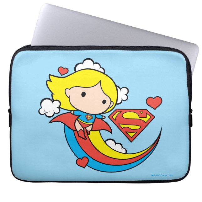 Chibi Supergirl Flies Rainbow Laptop Sleeve (Framsidan)