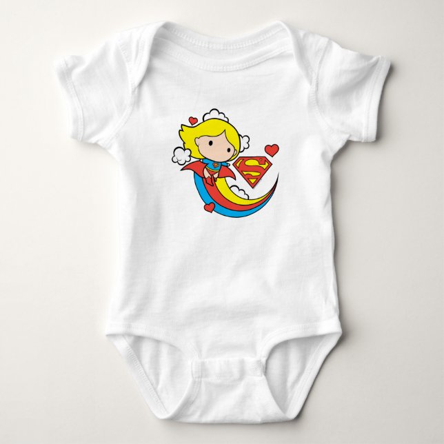 Chibi Supergirl Flies Rainbow Tee Shirt (Framsida)