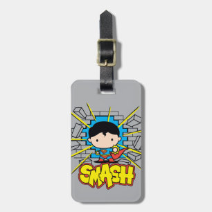 Chibi Superman som slår igenom brickan Wall Bagagebricka