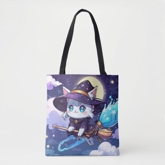 Chibi Witch Cat Flying in Starry Sky – Kawaii Magi Tygkasse (Framsida)