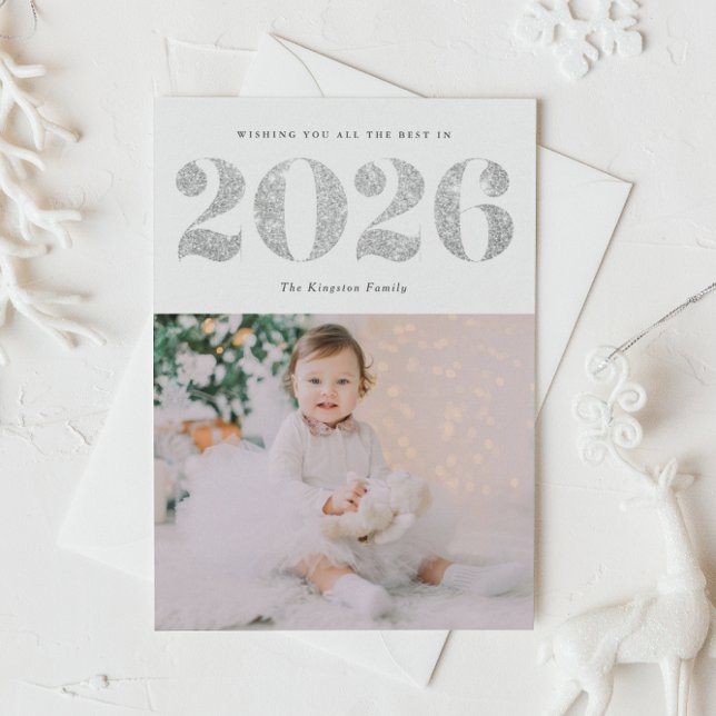 Chic 2022 Silver Gott nytt år Photo Holi Glitter Helg Vykort (Customizable photo New Year postcard featuring 2026 in faux silver glitter.)