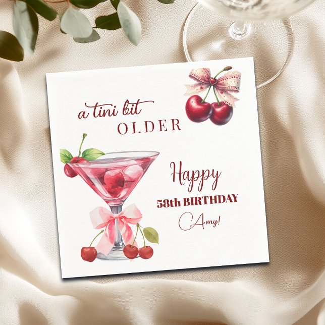 Chic A Tini Bit Older Cherry Martini 58th Birthday Pappersservett (Skapare uppladdad)