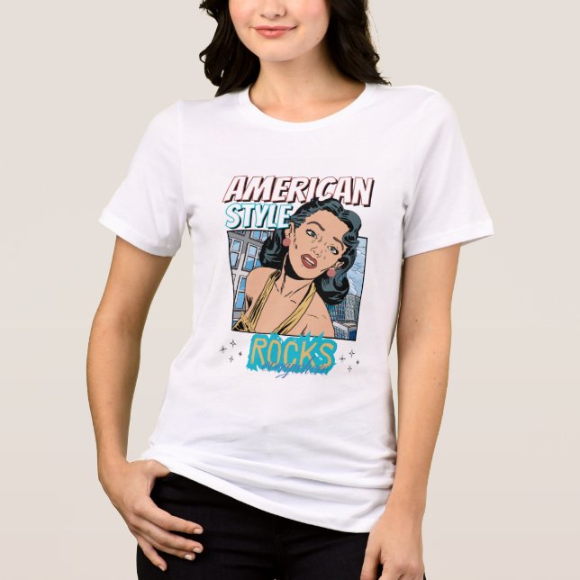 Chic American Woman Graphic Tee (Framsida)