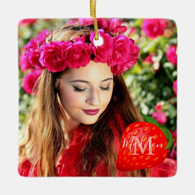 Chic av jordgubbsflicka Photo Monogram Julgransprydnad Keramik (Framsida)