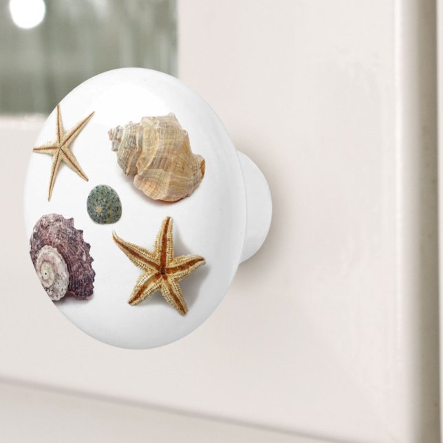 chic av kuststrandstranden, säsongsbetonad stjärtf knopp (rustic coastal beach chic seashell starfish ceramic knob)