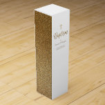 Chic Baptism Guld White Kor Spanska tack Presentask För Vinflaska<br><div class="desc">Öka din baptism med Elegance: Chic Baptism Guld White Kor Spanska Vin-boxen i Tack. Inledning av vår Chic Baptism Guld White Kor Spanska Tack-boxen - ett bevis på skönheten i presentationen och firande i ett lyckat ögonblick. Den här vinpresentlådan är designad för att övervinna den moderna enkelheten och den sofistikerade...</div>