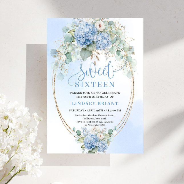 Chic Blå Hortensia Eukalyptus Guld 16-årsdag Inbjudningar (Chic Blue Hydrangea Eucalyptus Gold 16th Birthday Invitation)