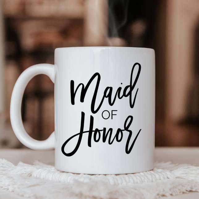 Chic Black Calligraphy Maid of honor Två-Tonad Mugg (Skapare uppladdad)