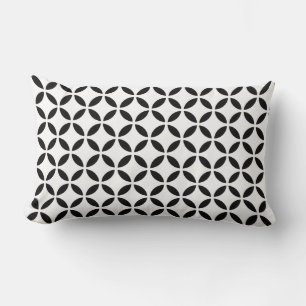 Chic Black White Flower Petal Geometric Mönster Lumbarkudde