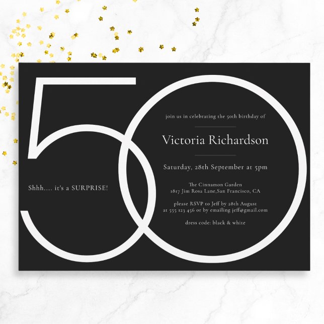 Chic Black White Minimalist Surprise 50:e födelsed Inbjudningar (Mockup View)