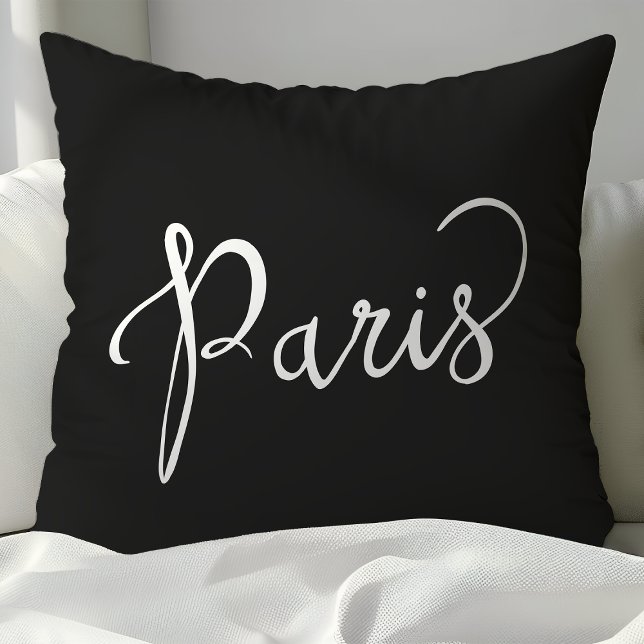 Chic Black & White Paris Typography Kudde (Skapare uppladdad)