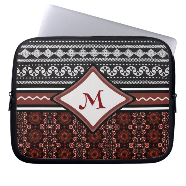 Chic Black, White & Red Abstrakt Tribal Laptop Fodral (Framsidan)