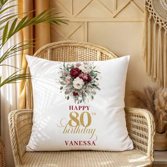 Chic blomster burgunderröd 80-årspresent kudde (Chic Floral Burgundy 80th Birthday Gift Pillow)