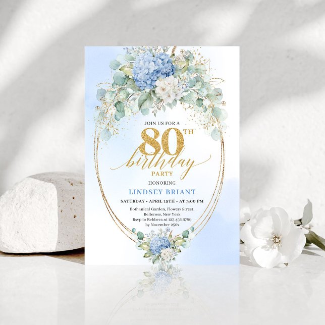 Chic Blue Hydrangea Eucalyptus 80th Birthday Invit Inbjudningar (Chic Blue Hydrangea Eucalyptus 80th Birthday Invitation)