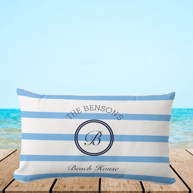 Chic Blue Rand Monogram Family Beach House Lumbarkudde (Skapare uppladdad)