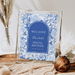 Chic Blue White Chinoiserie Möhippa Välkommen Poster<br><div class="desc">Den här chinoiseriinspirerade designen har elegant botaniska blommigtar,  fåglar och grönska i delft-blått och vitt. Anpassa inbjudan med dina detaljer och om du vill ordna om stil och placera texten ytterligare trycker du på knappen "Klicka för att anpassa ytterligare".</div>