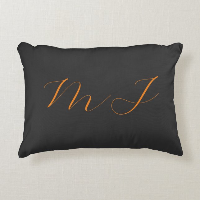 Chic calligraphy grått orange monogram namn initia prydnadskudde (Framsidan)