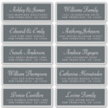 Chic Calligraphy Off-Black Guest-Adressetiketter Klistermärken<br><div class="desc">Enkel att anpassa, namn och adress/enskilda bröllop-adressetiketter för gäster. Den här chicen, de moderna och enkla bröllop-gästernas adressetiketter har din gästfotografi i handskrivet skript i vit elegant och modern typografi i svart bakgrund. Lägg bara till er enskilda gäst bröllop namn och adress. Enbart designad för dig av Lycklig Dolphin Studio....</div>