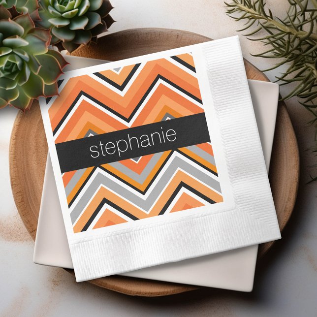 Chic Chevron Mönster Black Grått Orange med Namn Pappersservett (Custom Party Napkins)
