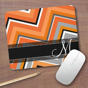 Chic Chevron Mönster Black Grått Orange Monogram Musmatta