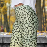 Chic djärv kubism Stil Leggings<br><div class="desc">Höj din arbetsgång stil med dessa kvinnors övertäckta tryckta skrivpapper med en fetstilt och färg fylld kubikdesign. Dessa balkar blandar stil och fungerar sömlöst och skapar dem perfekt för både aktiv bära och avslappnad. Kämpa på den kubistiska genren och framhäva den på ett enkelt sätt. Missa inte - gå in...</div>