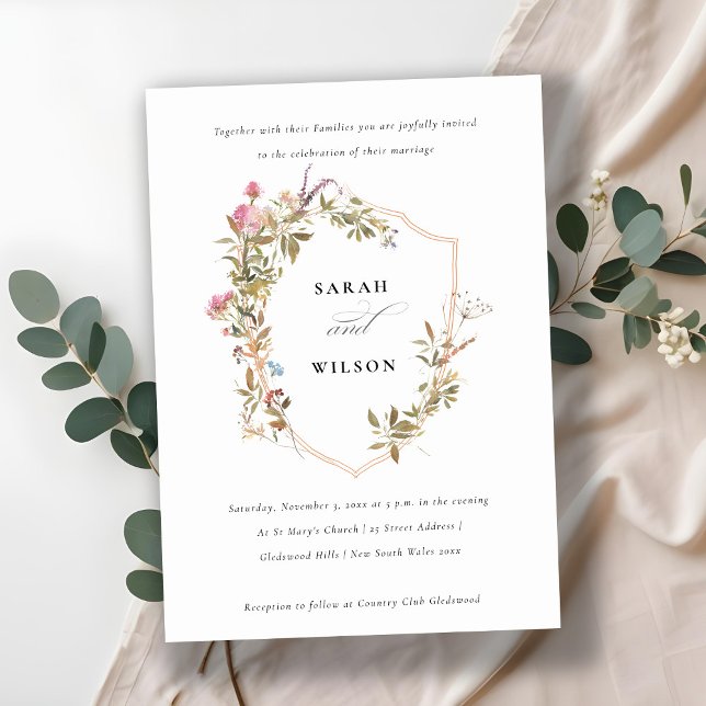 Chic Dusky Rosa  Wildblomma Vapensköld Bröllop Inbjudningar (Skapare uppladdad)