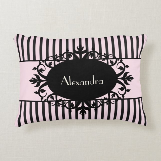 Chic elegantsvart och rosa utsmyckad Parisian rand Prydnadskudde (Framsidan)