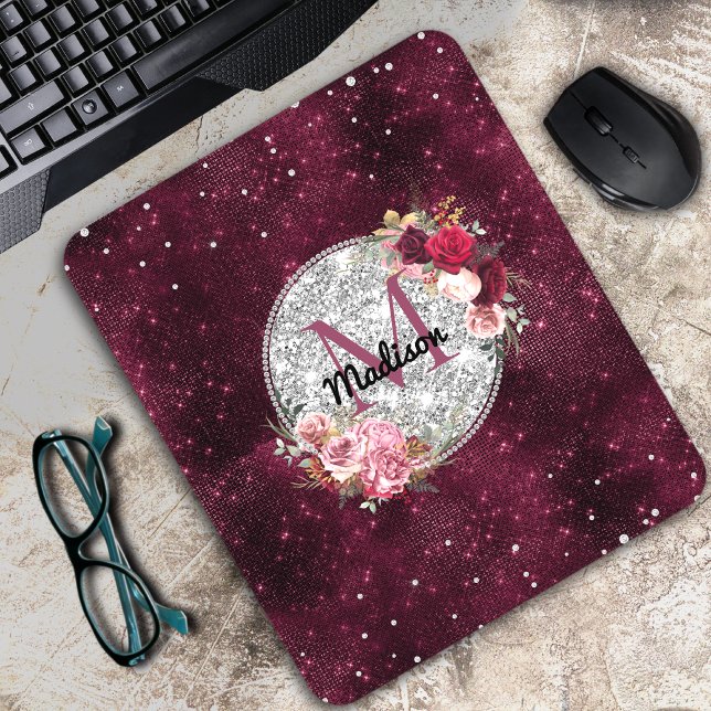 Chic faux Silver Burgundy Blommigt monogram Musmatta (Skapare uppladdad)