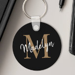 Chic för Girly Black Guld Monogram Namn Elegant- Nyckelring<br><div class="desc">Skriptnyckelkedja för Girly Black Guld Monogram Namn Elegant Chic. Anpassa enkelt den här moderna nyckelkedjan för elegant med ditt anpassningsbar monogram och namn.</div>