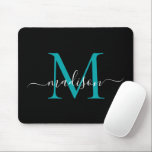 Chic för modern svartmålad Grönt i Monogram, Girly Musmatta<br><div class="desc">Modern Black Teal Grönt Monogram Elegant Girly Script Mouse Pad</div>