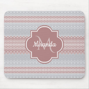 Chic Grått och Dusky Rosa Sticka Rand och Monogram Musmatta