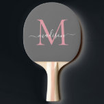 Chic Grått  Rosa Monogram Elegant Script Namn Pingisracket<br><div class="desc">Modern Cute  Rosa Grått Monogram Elegant Script Namn Ping Pong Paddle</div>