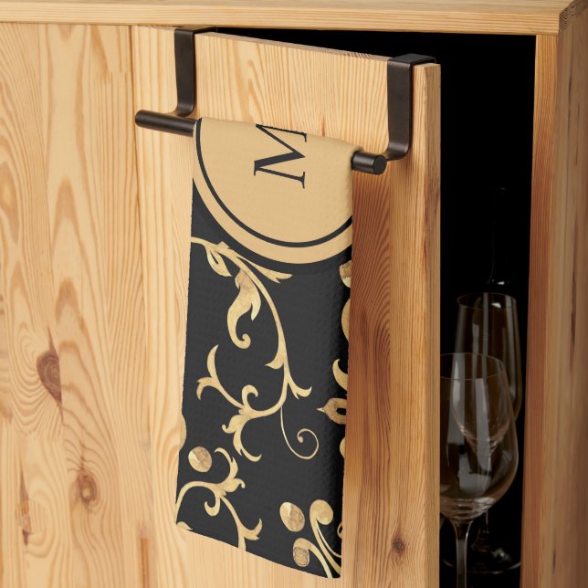 Chic Guld Black Royal Monogram Damask Kökshandduk (Thirds Fold)