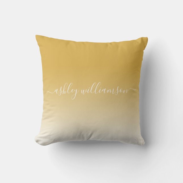 Chic Gult Ochre White Ombre Effect Monogram Namn Kudde (Framsida)