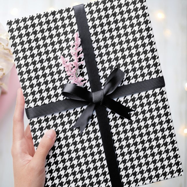 Chic Houndstooth Mönster Black & White Birthday Presentpapper (Skapare uppladdad)