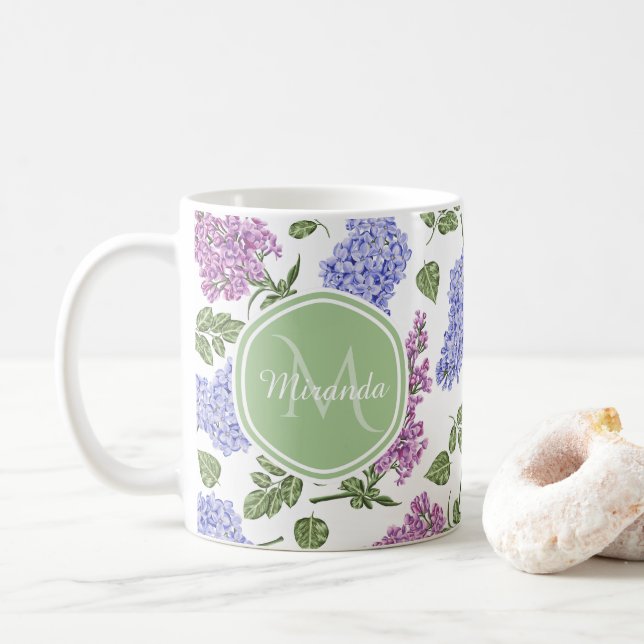 Chic Lavender Lilac Blommigt Pastel Grönt Monogram Kaffemugg (Med munk)