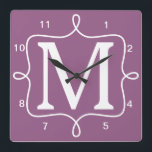 Chic Lila Monogram Fyrkantig Klocka<br><div class="desc">Chic Lila Monogram väggklocka. Loopy white doodle ram och singel initial monogram vid klocka för lila. Finns även i andra färg.</div>