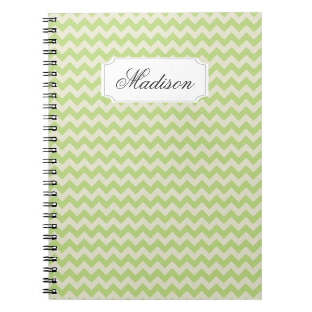 Chic Lime Green Chevron Anpassningsbar Monogram Anteckningsbok Med Spiral (Framsidan)