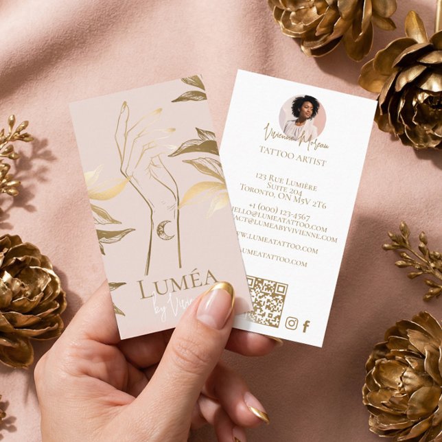 Chic Luxury Blush Pink Gold Tattoo Studio Artist Visitkort (Chic Luxury Blush Pink Gold Tattoo Studio Artist Business Card)