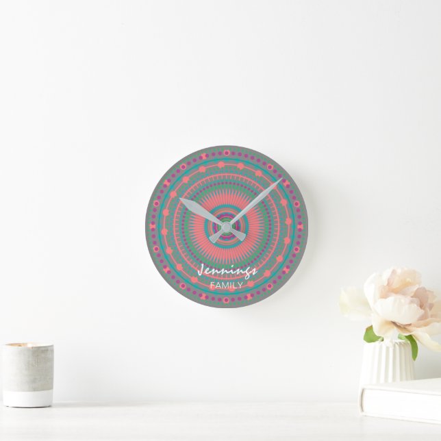 Chic Mandala Monogrammed Rund Klocka (Hem)