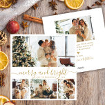 Chic Merry och Bright Guld Script 4 Photo Collage Julkort<br><div class="desc">Eleganten "Merry and Bright" Guld Script 4 Photo Collage julkort. Den här snyggten har ett minimalistiskt helgdag med fyra foton på framsidan och ett foto på baksidan. På framsidan visas ett vismiskt "Merry and Bright"-hälsning i ett handskript i elegant guld på en ren vit bakgrund. På baksidan finns en text...</div>