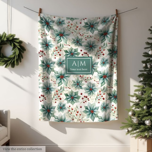 Chic: minsta antal gröntar för pastellisering av v fleecefilt (Chic watercolor pastel green poinsettia minimalist Fleece Blanket)