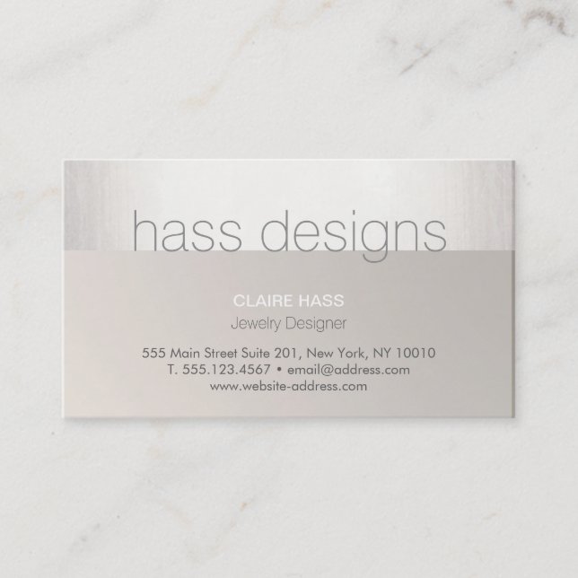Chic Modern Faux Silver Foil och Taupe Designer Visitkort (Framsida)
