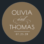 Chic Modern Minimalist Typography Brown Wedding Runt Klistermärke<br><div class="desc">Minimalist brown wedding seals place the couple’s names front and center — boldly presented and elegantly connected by a calligraphic “and” that adds a graceful,  romantic flourish.

Fully customizable to reflect your unique style — with adjustable text and background colors to perfectly complement your wedding aesthetic.</div>