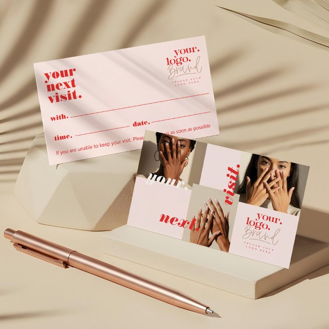 Chic Modern Nail Salon Photo Collage med minimal L Tidsbeställning Kort (Chic Modern Minimal Logo Nail Salon Photo Collage Appointment Card)