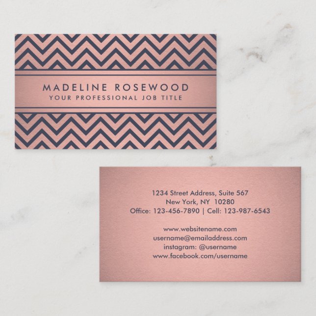 Chic Modern Navy och Rosa Chevron Faux Foil Visitkort (Fram/baksida)