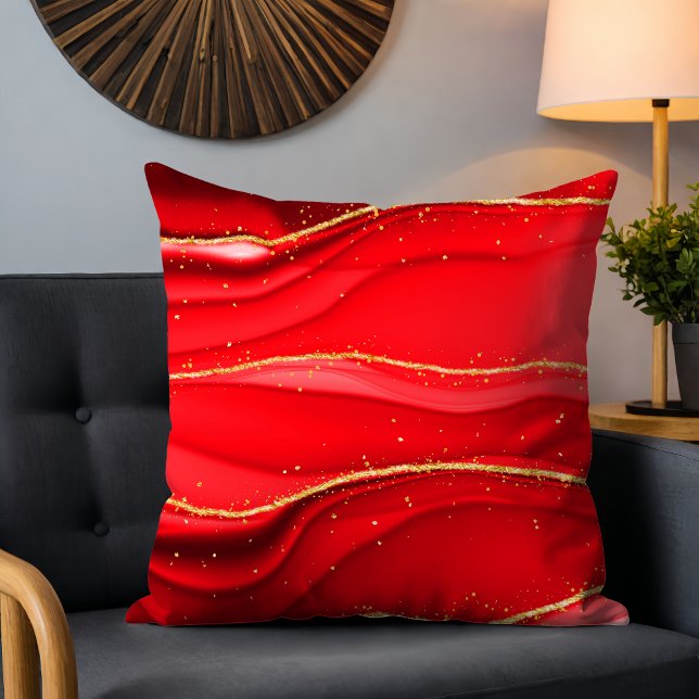 Chic Modern Red Abstrakt Wave Guld Glitter Gnistra Kudde (Skapare uppladdad)