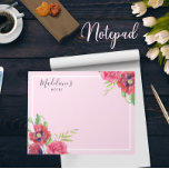 Chic Modern Red and Rosa Flowers  bakgrund Anteckningsblock<br><div class="desc">Baserat på min vattenfärgsillustration av rödvallmo och rosa ros. En vacker arrangemang av ömtåliga sommarstugblommor över  rosa. Anpassade i Zazzle med egen text för personlig. Checka ut min butik för matchande artiklar!</div>