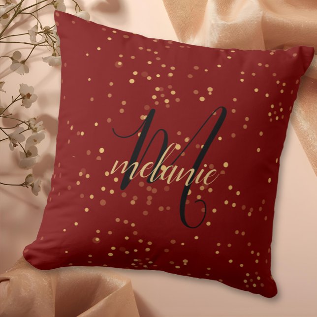 Chic Modern Red & Gold Monogram Kudde (Skapare uppladdad)