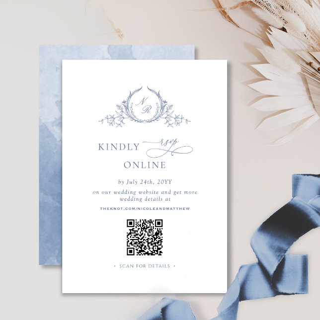 Chic Monogram Dusty Blue QR Code Bröllop OSA Tilläggskort (Skapare uppladdad)